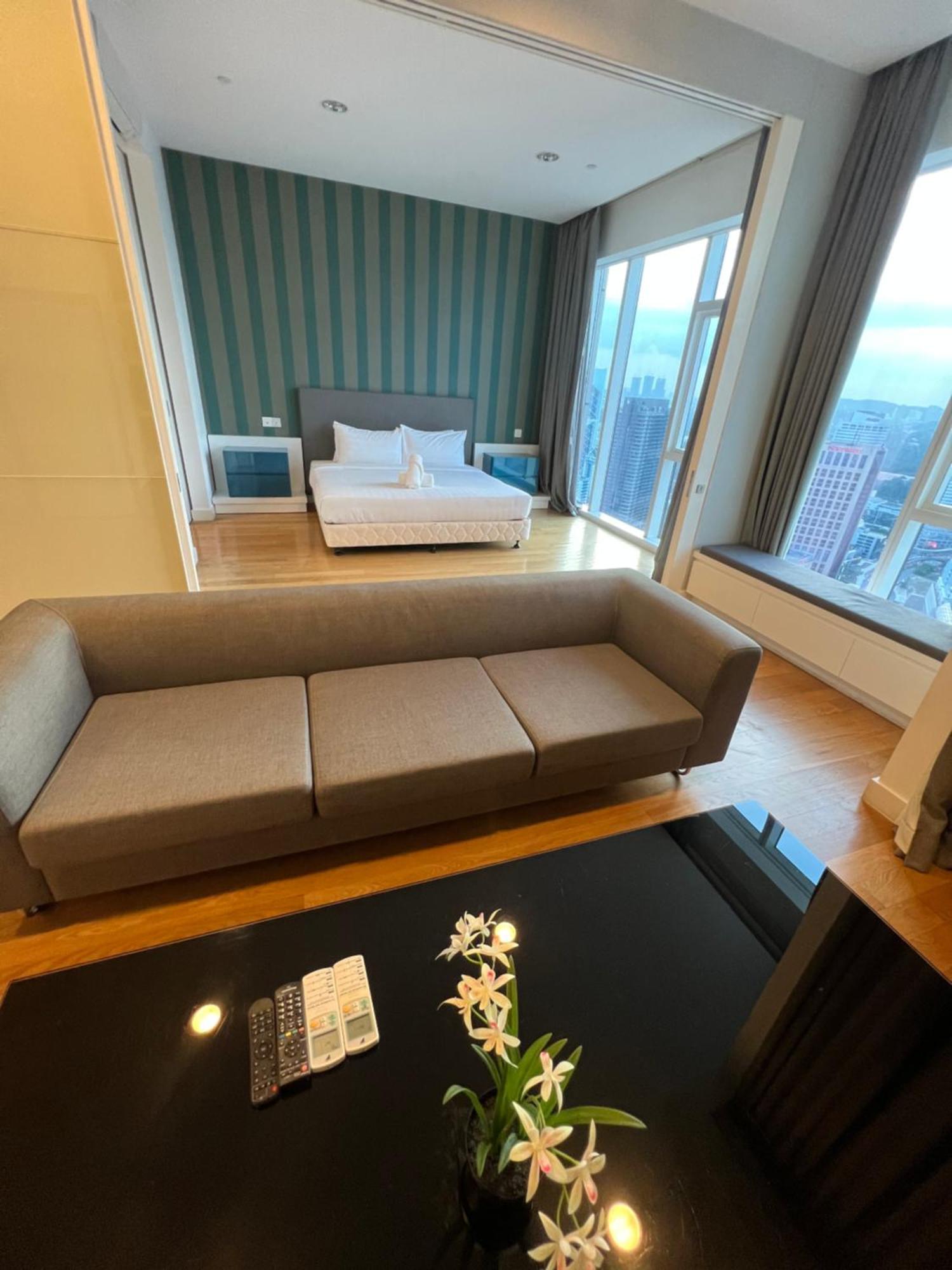 Platinum Suites Klcc Top 51 Куала-Лумпур Екстер'єр фото